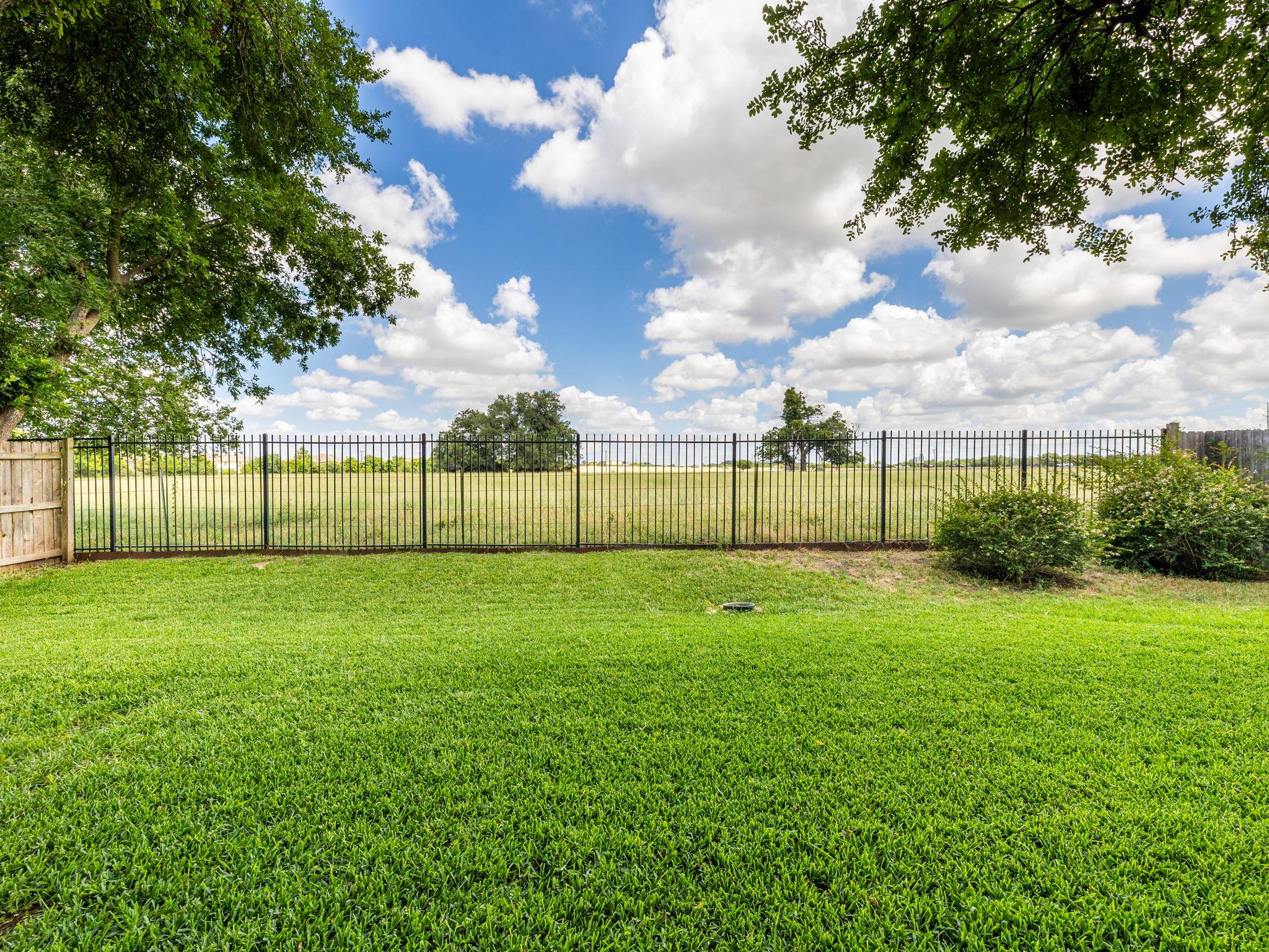 7817 Little Deer Trl, Georgetown, TX 78628