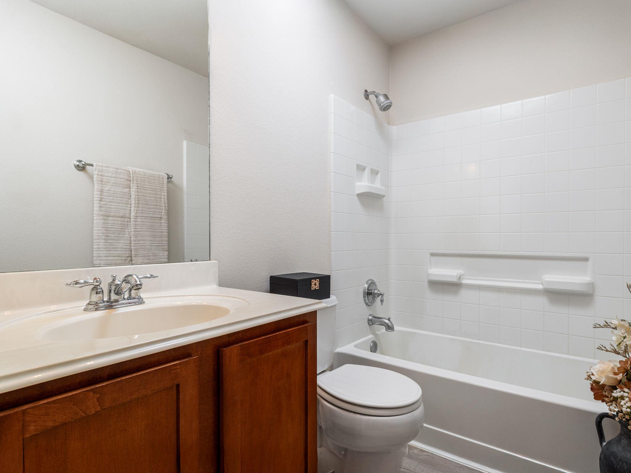 7817 Little Deer Trl, Georgetown, TX 78628