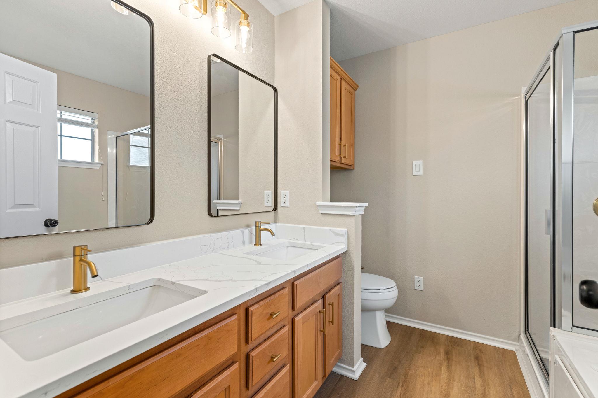 9201 Brodie Ln # 1002, Austin, TX 78748