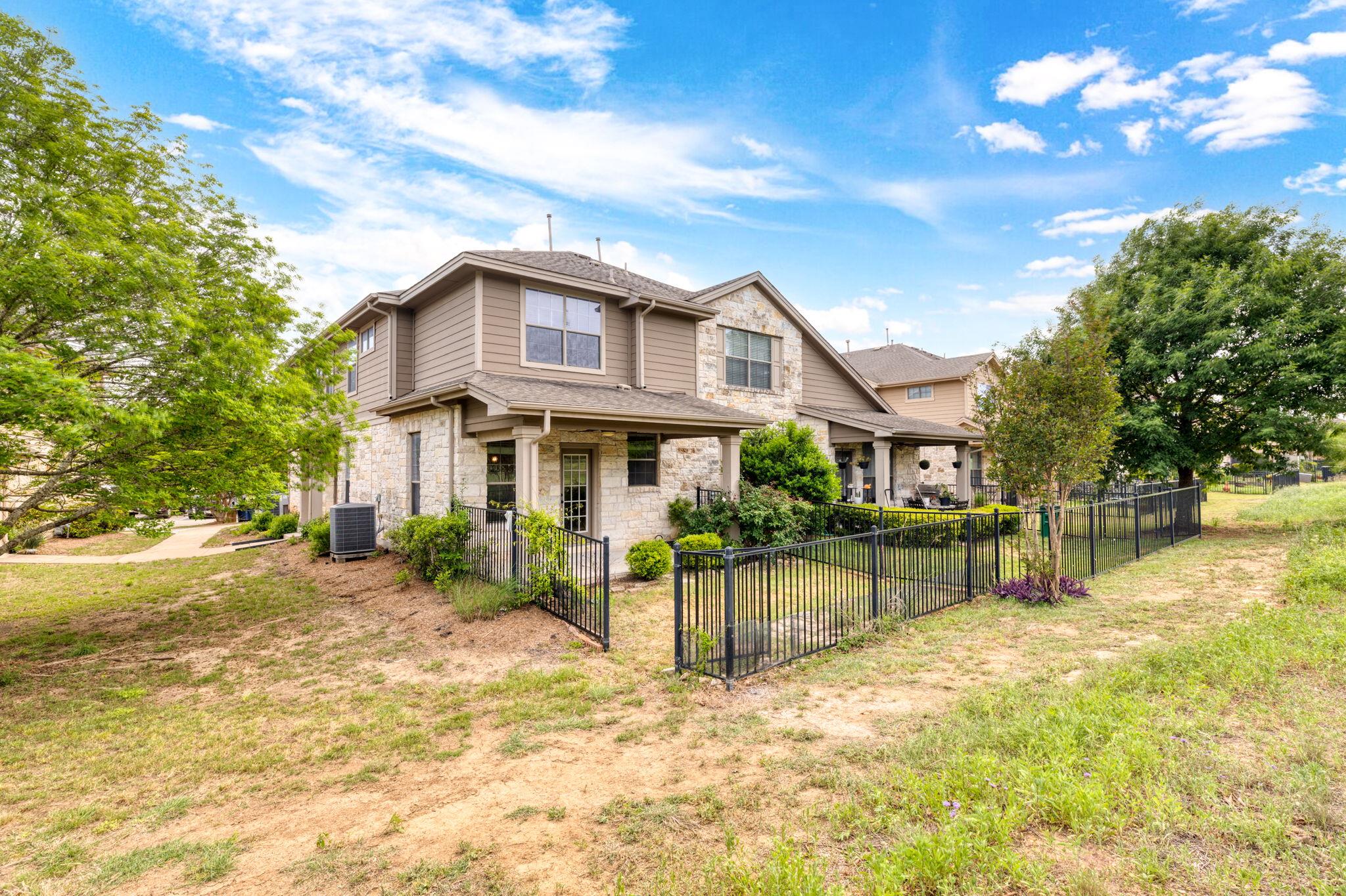 9201 Brodie Ln # 1002, Austin, TX 78748