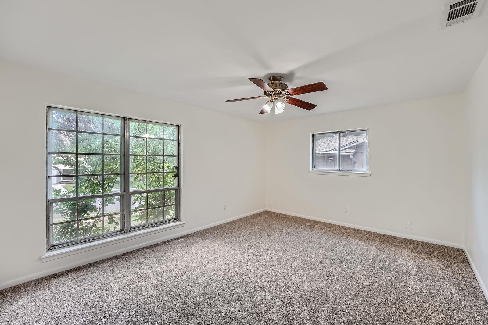 9504 Hansford Dr, Austin, TX 78753