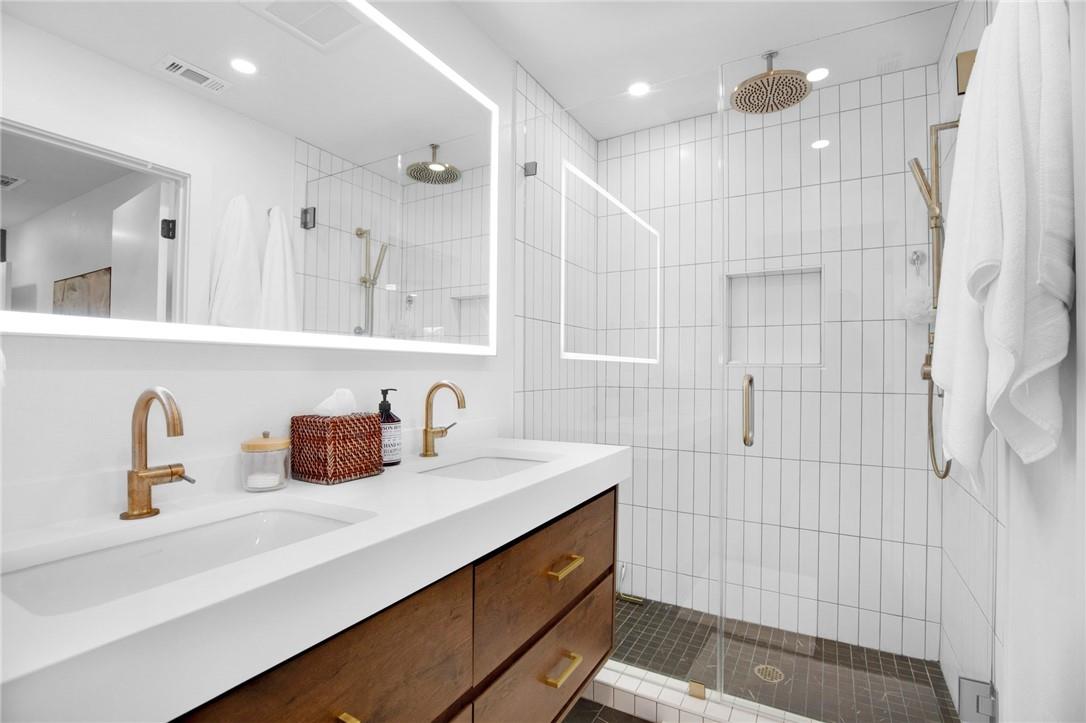 7106 S Ute Trl, Austin, TX 78729