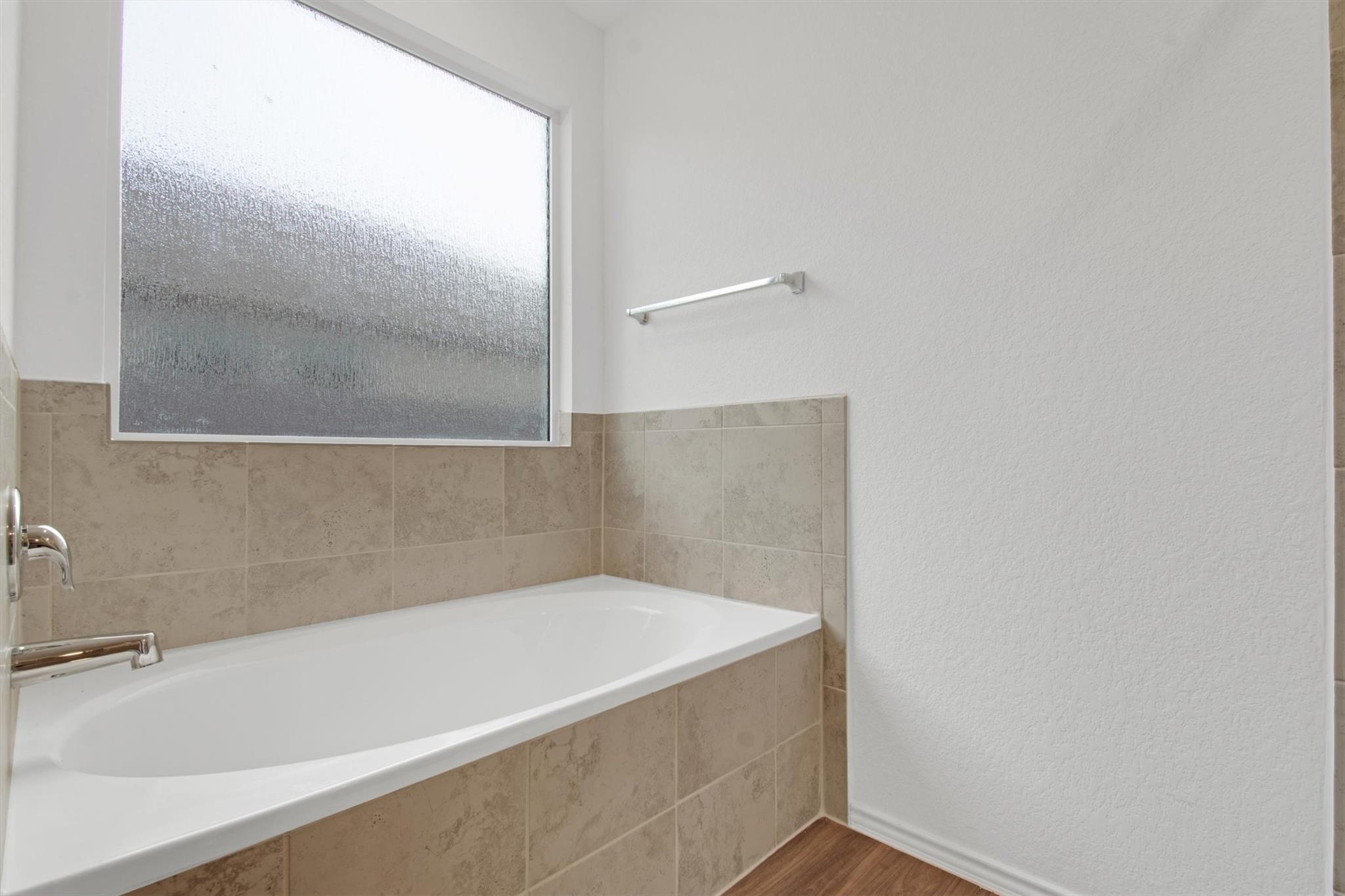 703 Bluejack Way, Hutto, TX 78634