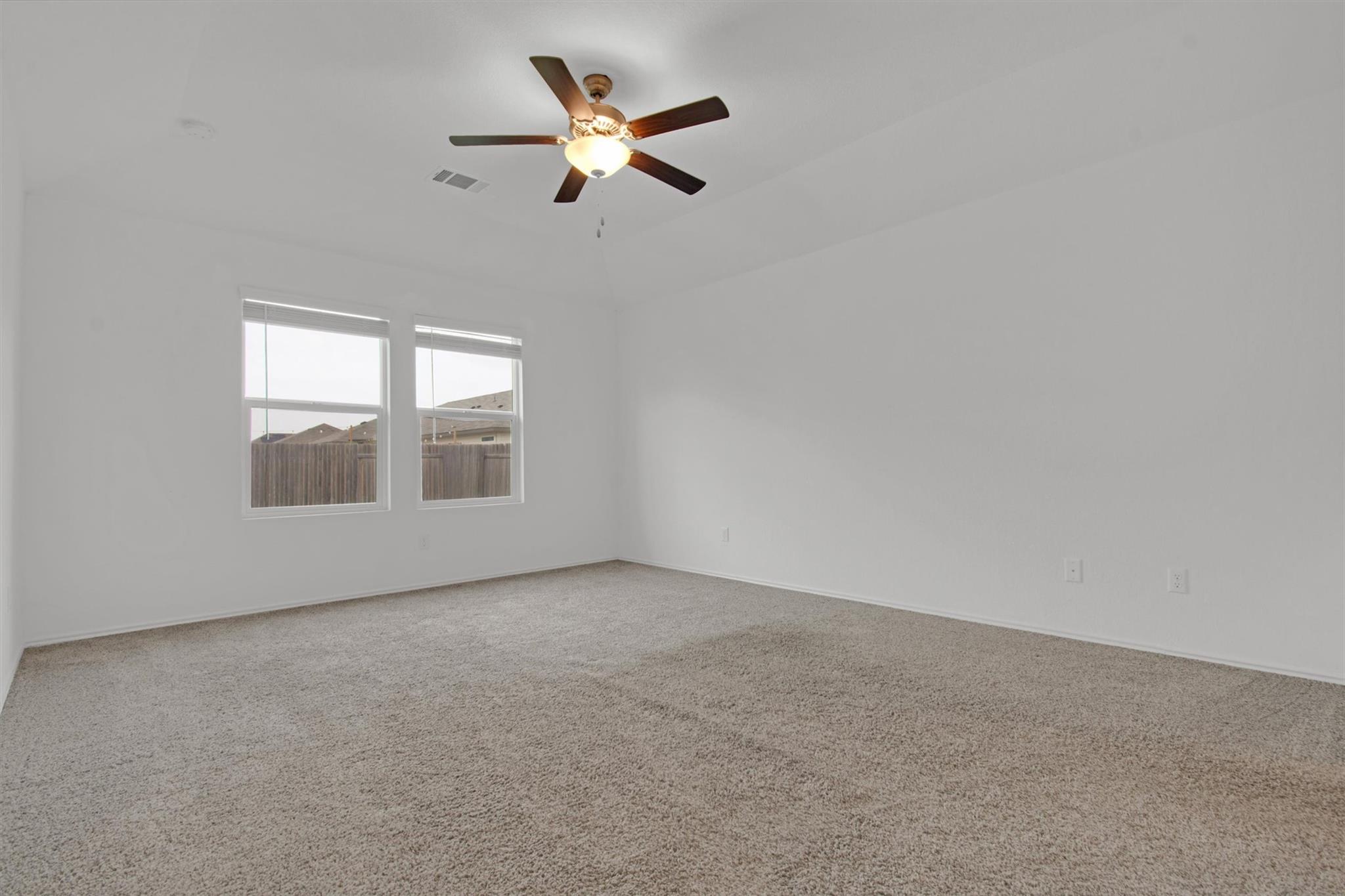 703 Bluejack Way, Hutto, TX 78634