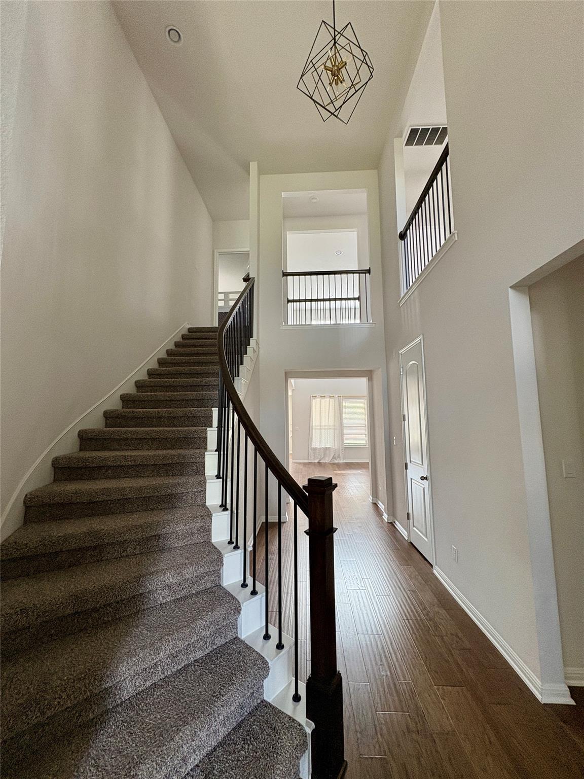 2904 Fallcrest Bnd, Leander, TX 78641