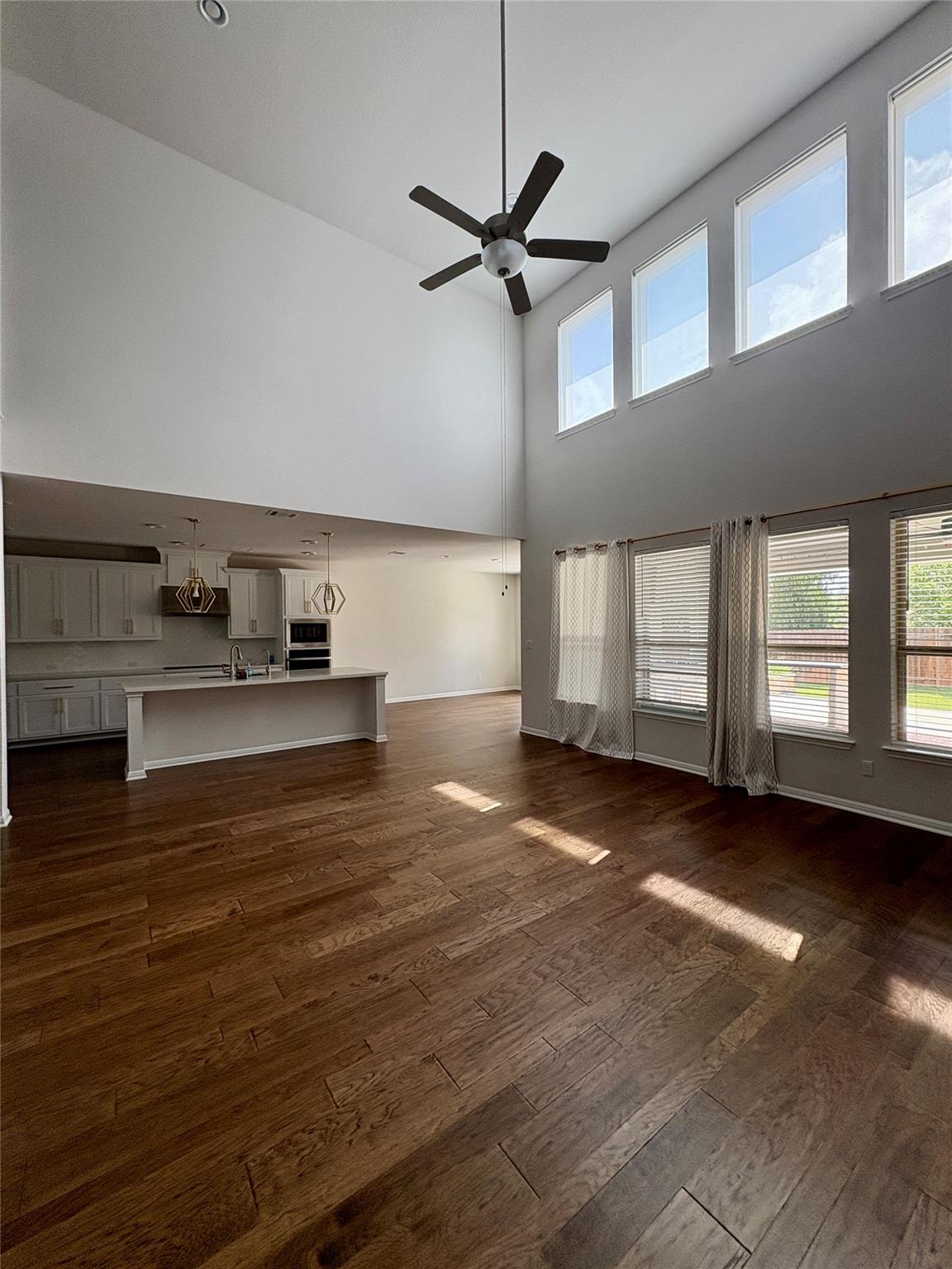 2904 Fallcrest Bnd, Leander, TX 78641