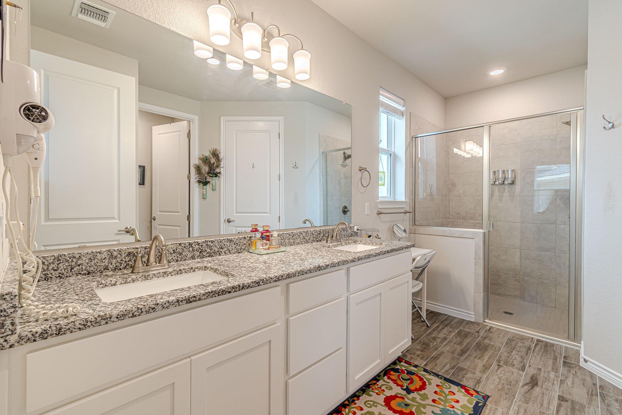 209 Eagle Dr # 101, San Marcos, TX 78666
