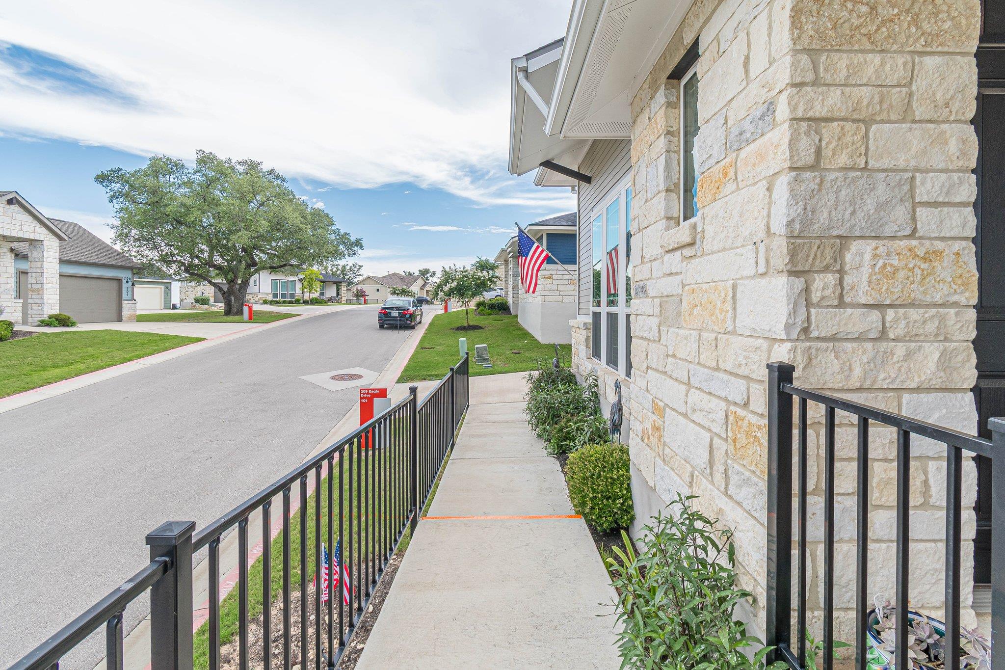 209 Eagle Dr # 101, San Marcos, TX 78666