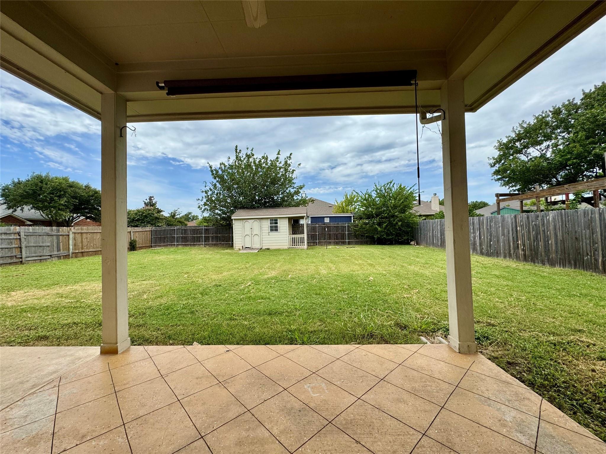 701 Ranier Ln, Round Rock, TX 78665