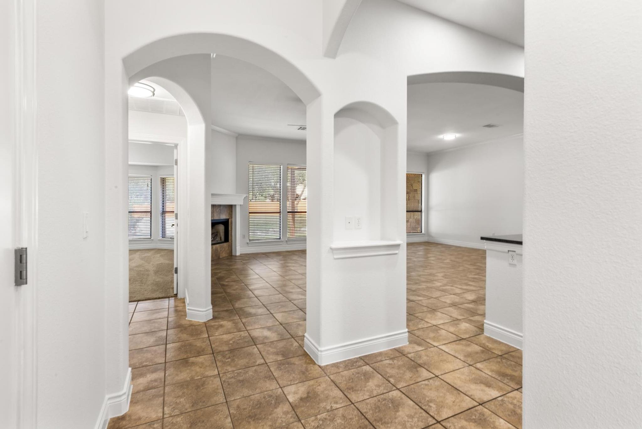 12008 Sleepy Hollow Rd, Manchaca, TX 78652