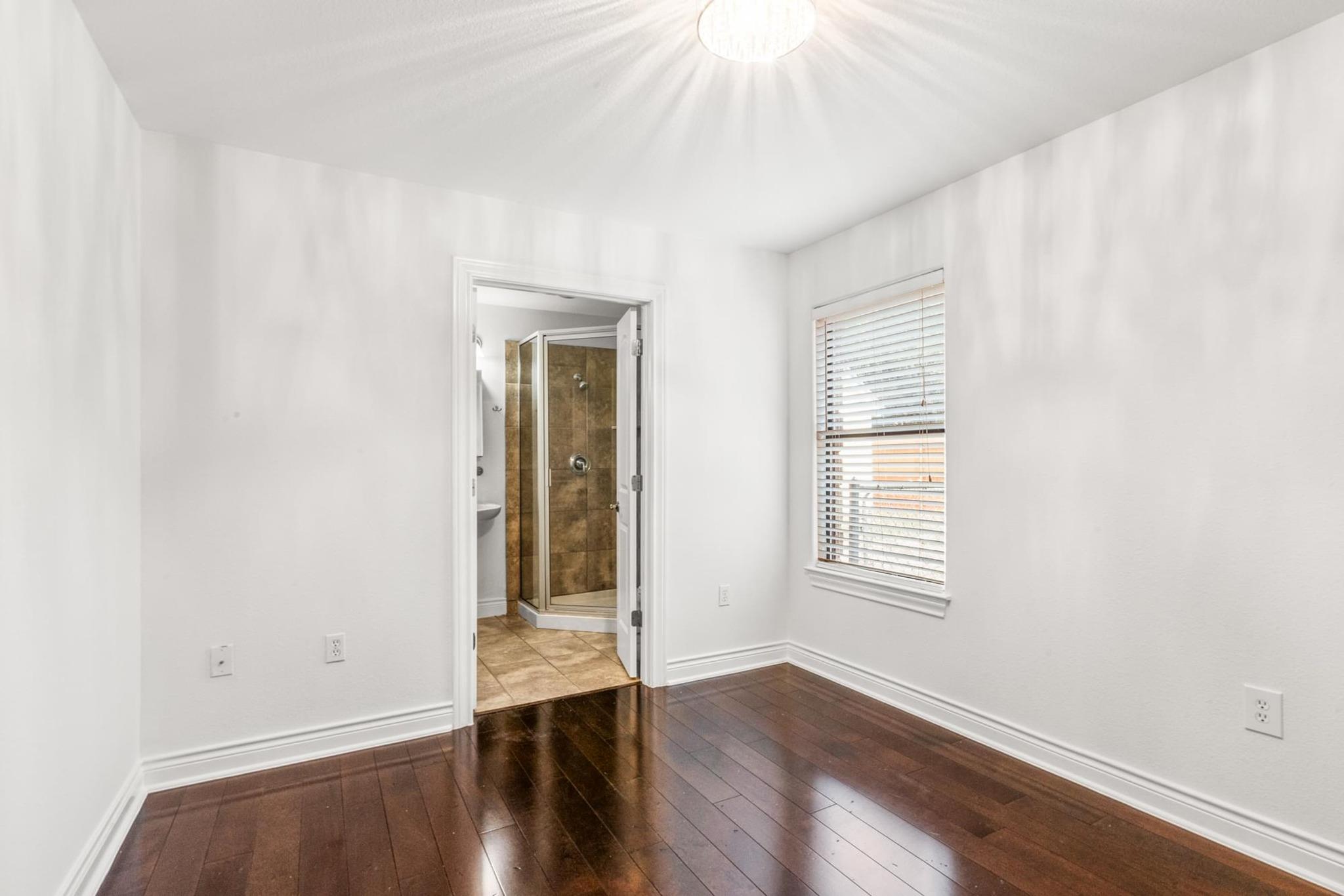 12008 Sleepy Hollow Rd, Manchaca, TX 78652