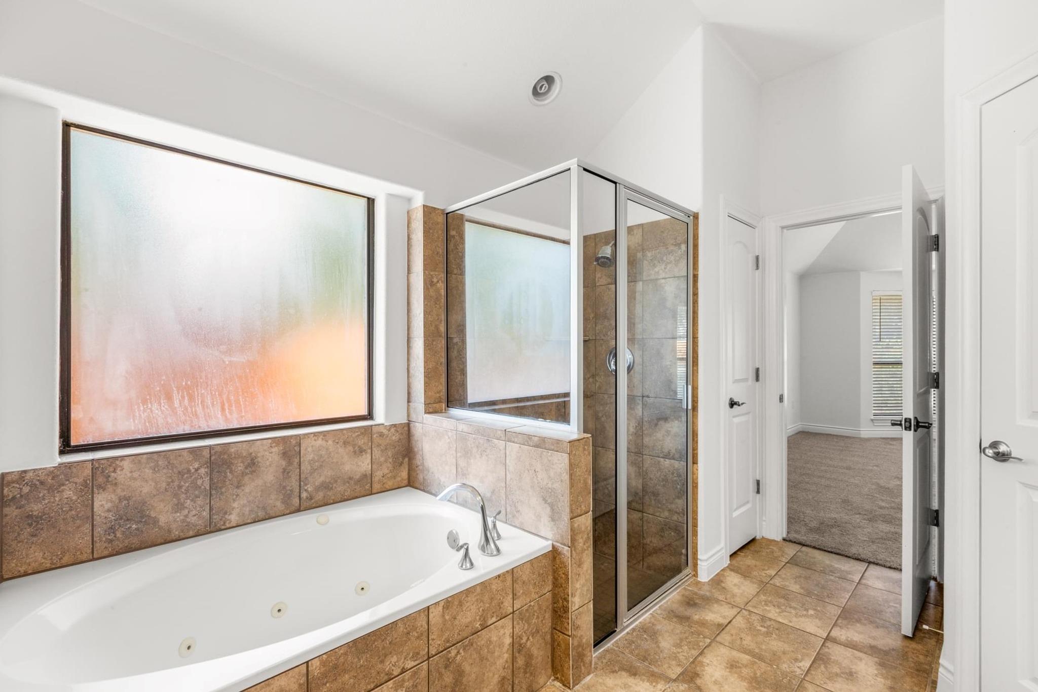 12008 Sleepy Hollow Rd, Manchaca, TX 78652