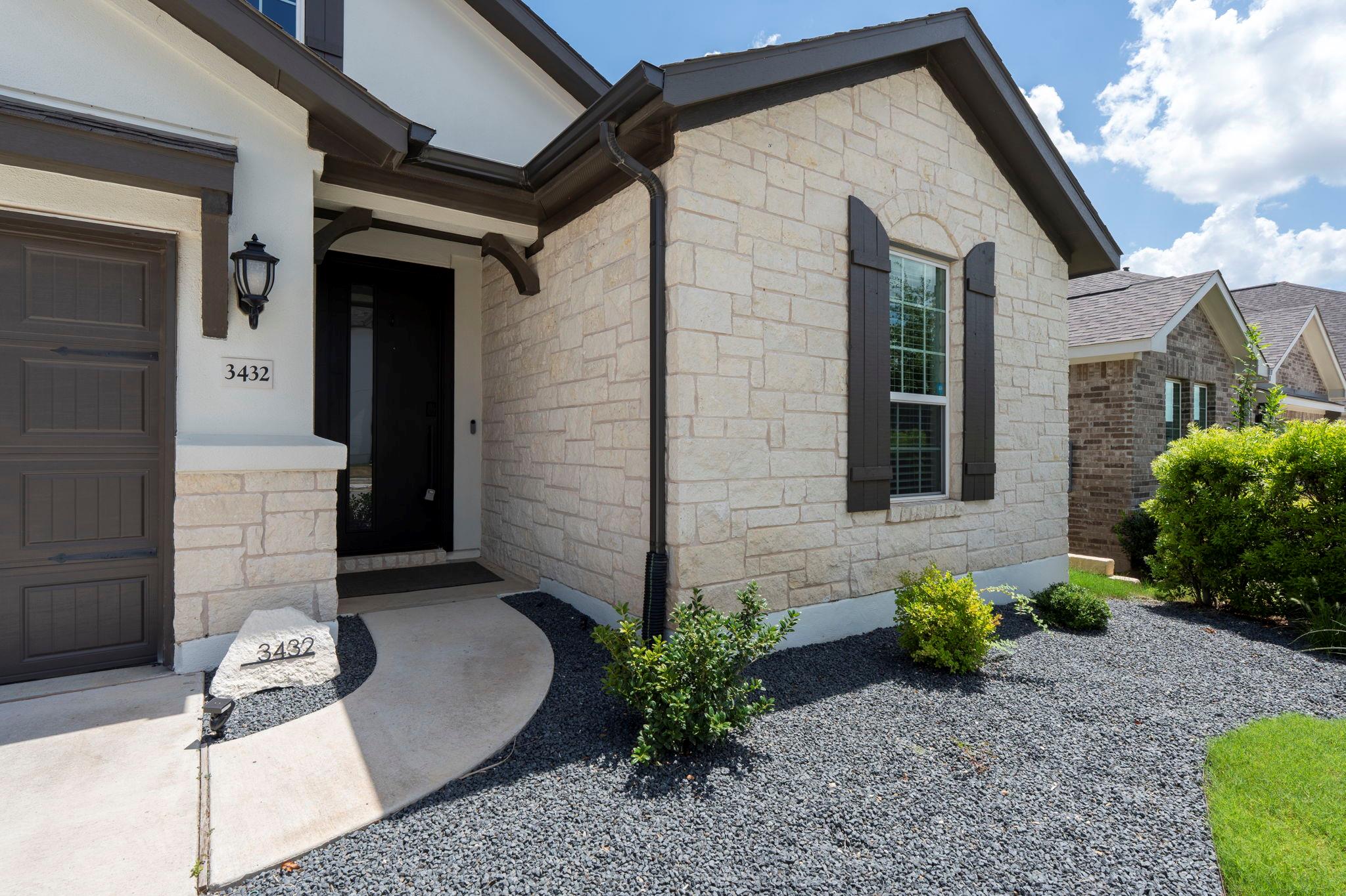 3432 Charade Dr, Leander, TX 78641