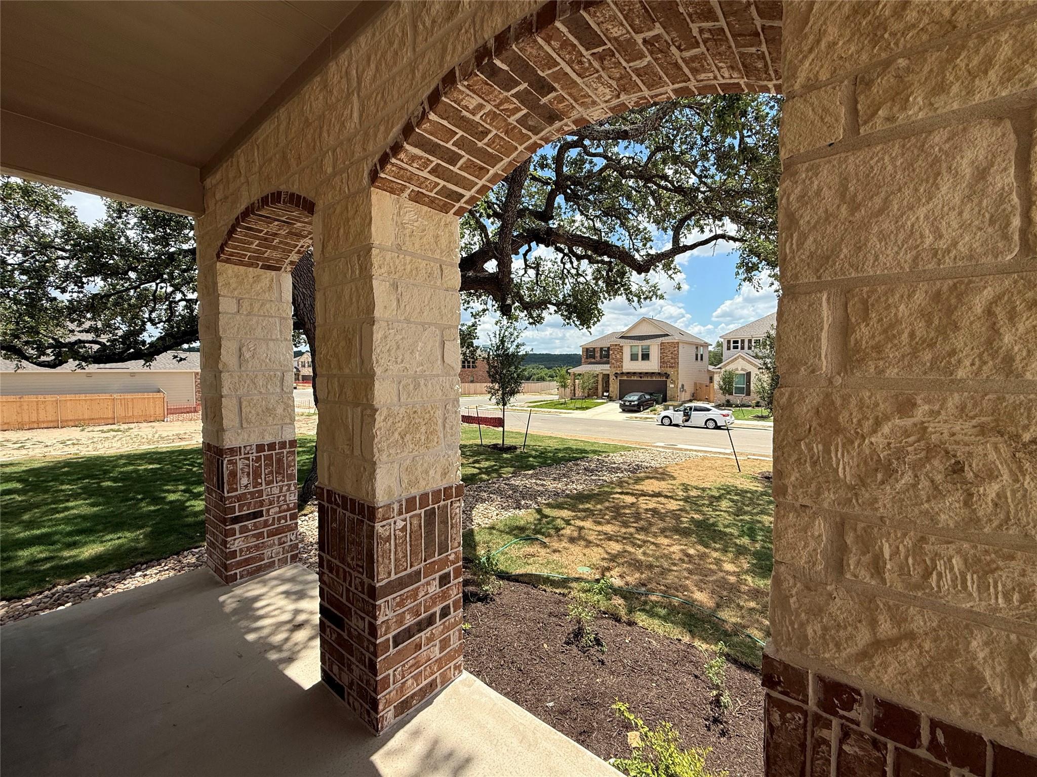 1644 River Plateau Dr, Leander, TX 78641