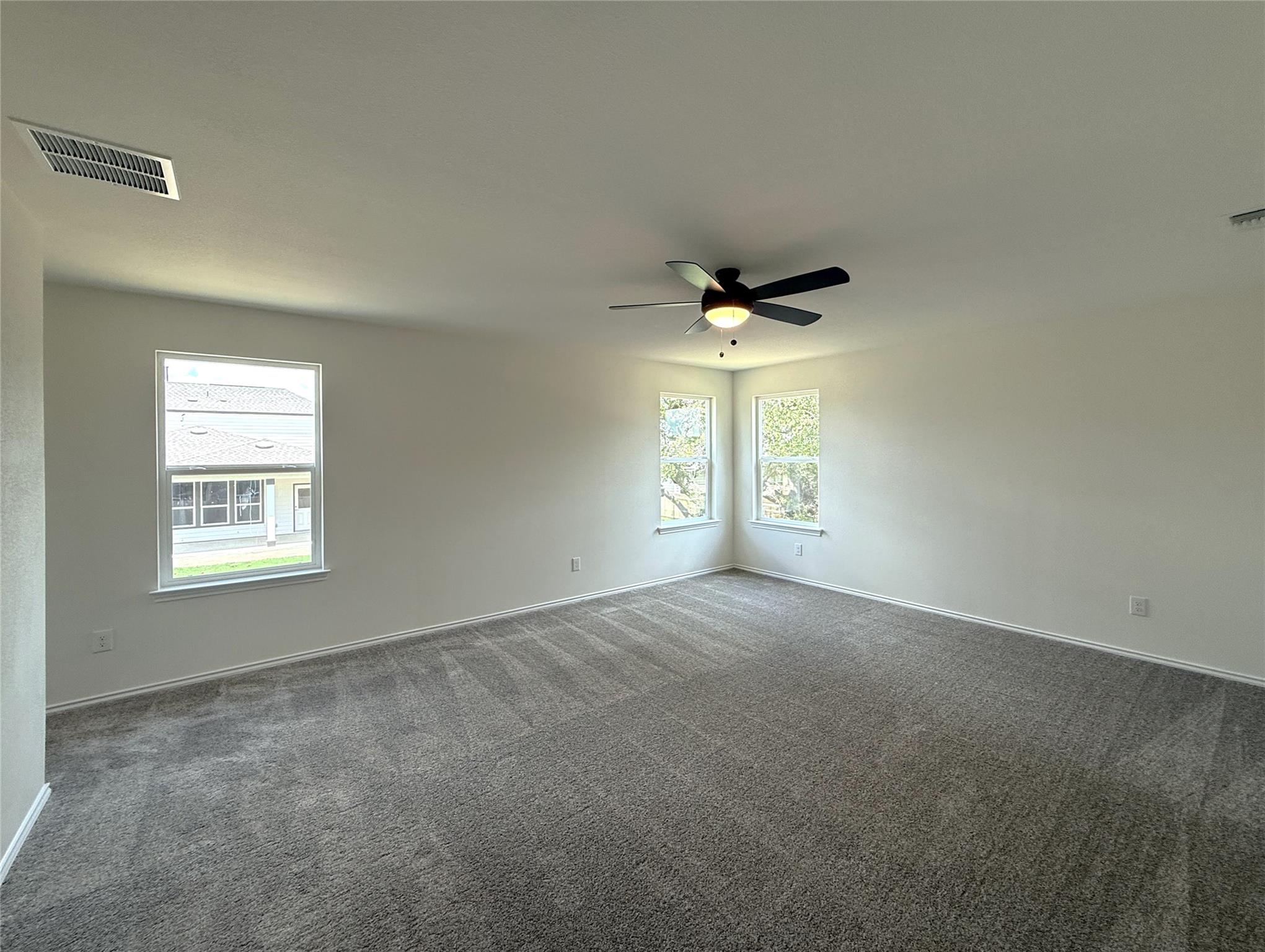 1644 River Plateau Dr, Leander, TX 78641