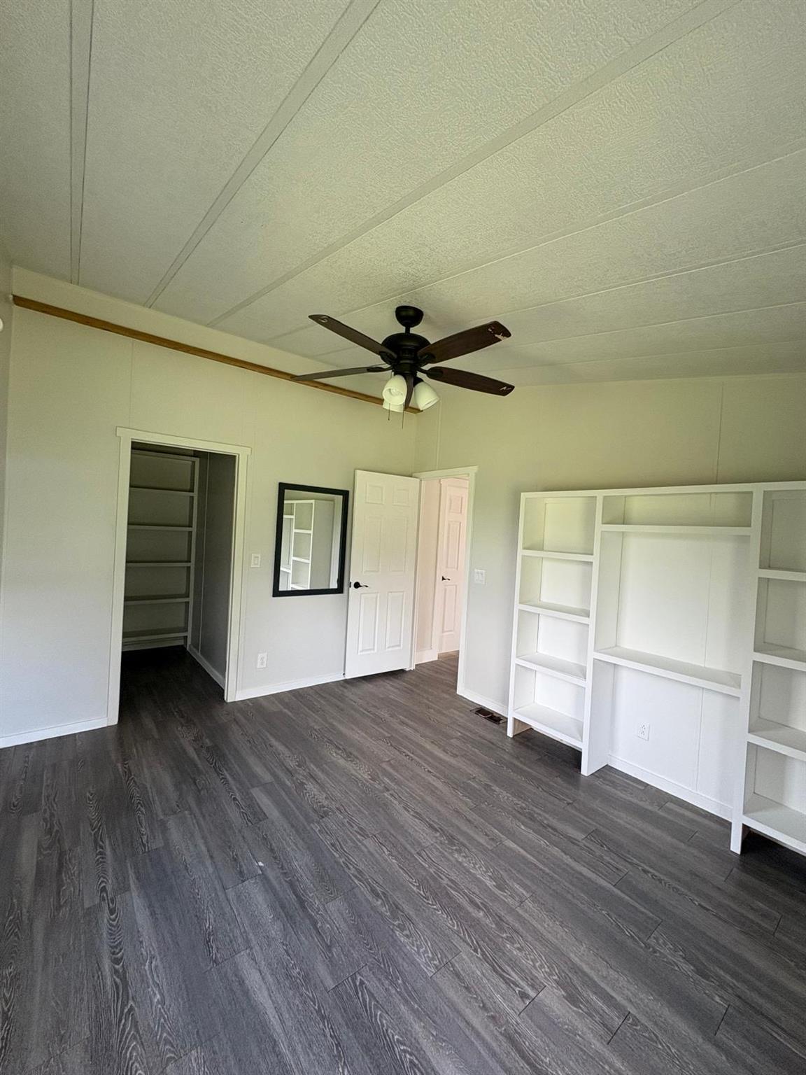 1185 Fm 812 # B, Cedar Creek, TX 78612