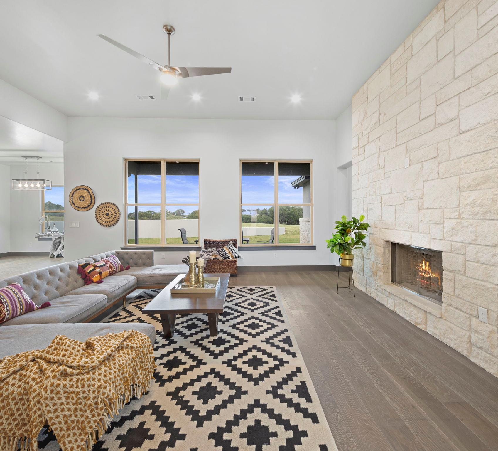 311 Outcrop, Horseshoe Bay, TX 78657