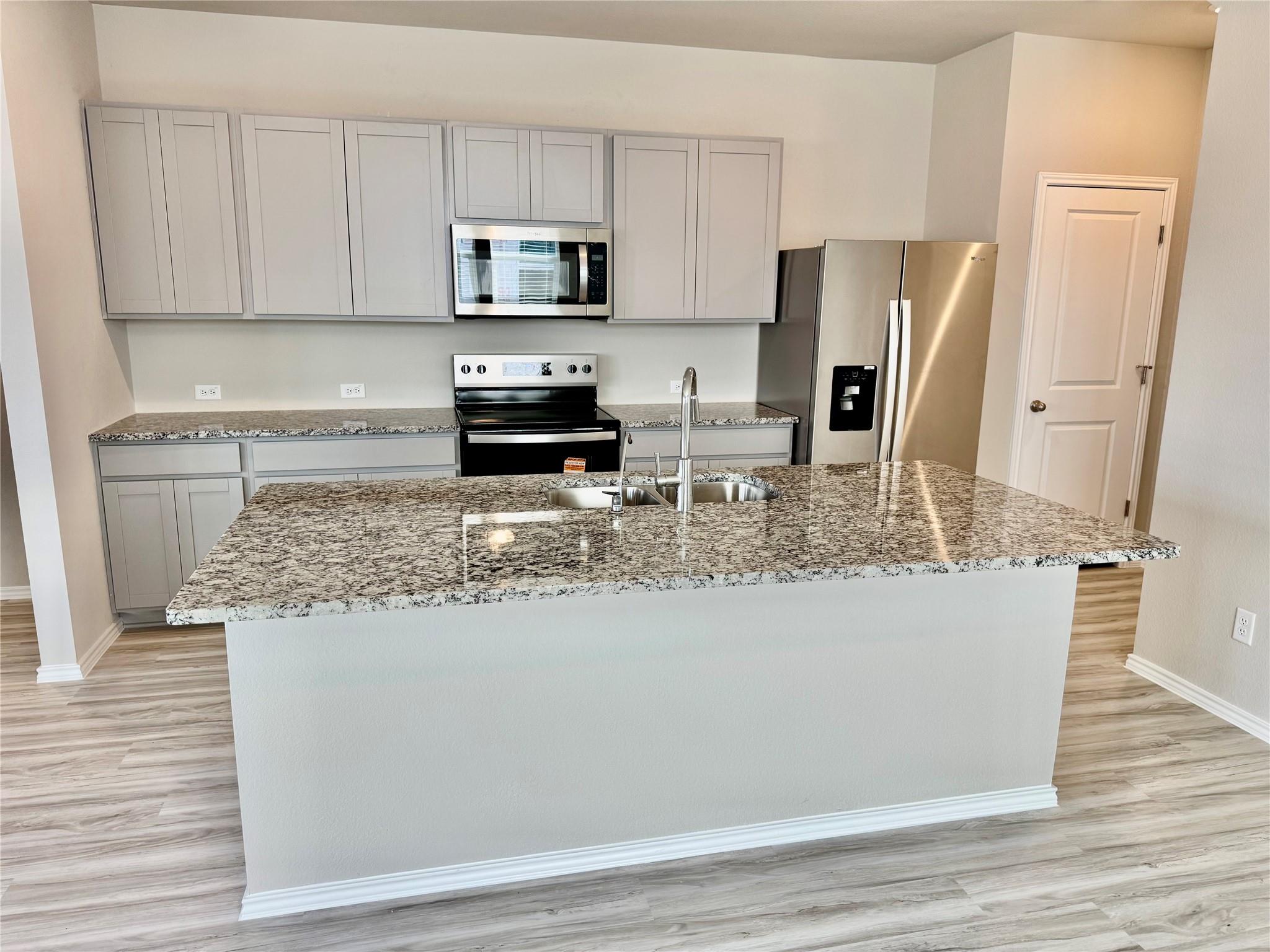 134 Cinnabar Ln # 4, Kyle, TX 78640