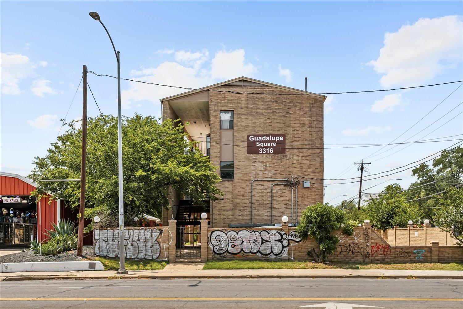 3316 Guadalupe St # 310, Austin, TX 78705