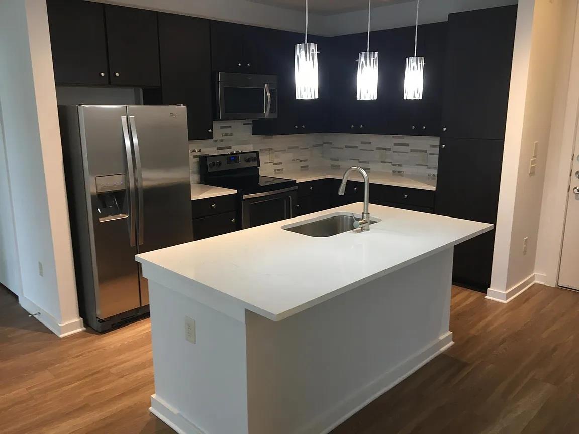 1900 Barton Springs Rd # 3017, Austin, TX 78704