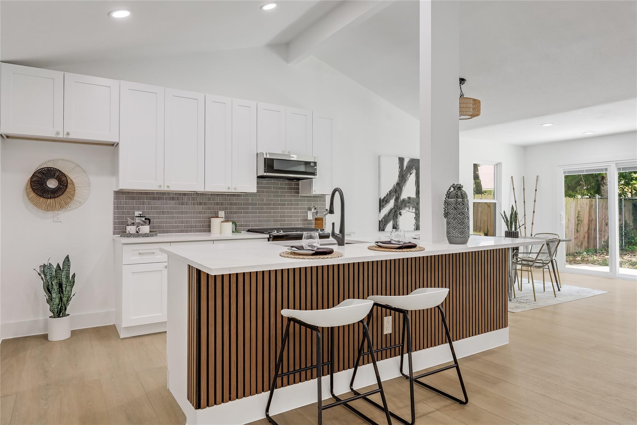 12208 Double Tree Ln, Austin, TX 78750