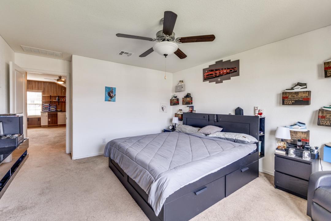 444 Major Lee Ln # 14H, Jarrell, TX 76537