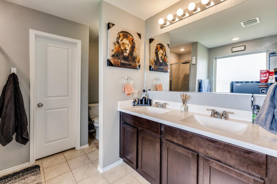 444 Major Lee Ln # 14H, Jarrell, TX 76537