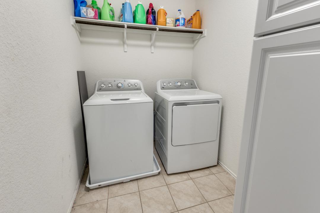 444 Major Lee Ln # 14H, Jarrell, TX 76537