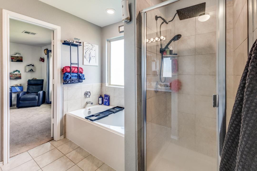 444 Major Lee Ln # 14H, Jarrell, TX 76537