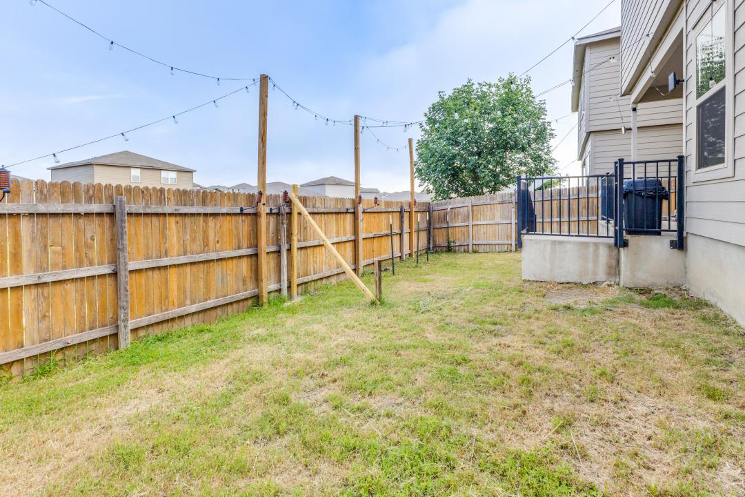 444 Major Lee Ln # 14H, Jarrell, TX 76537