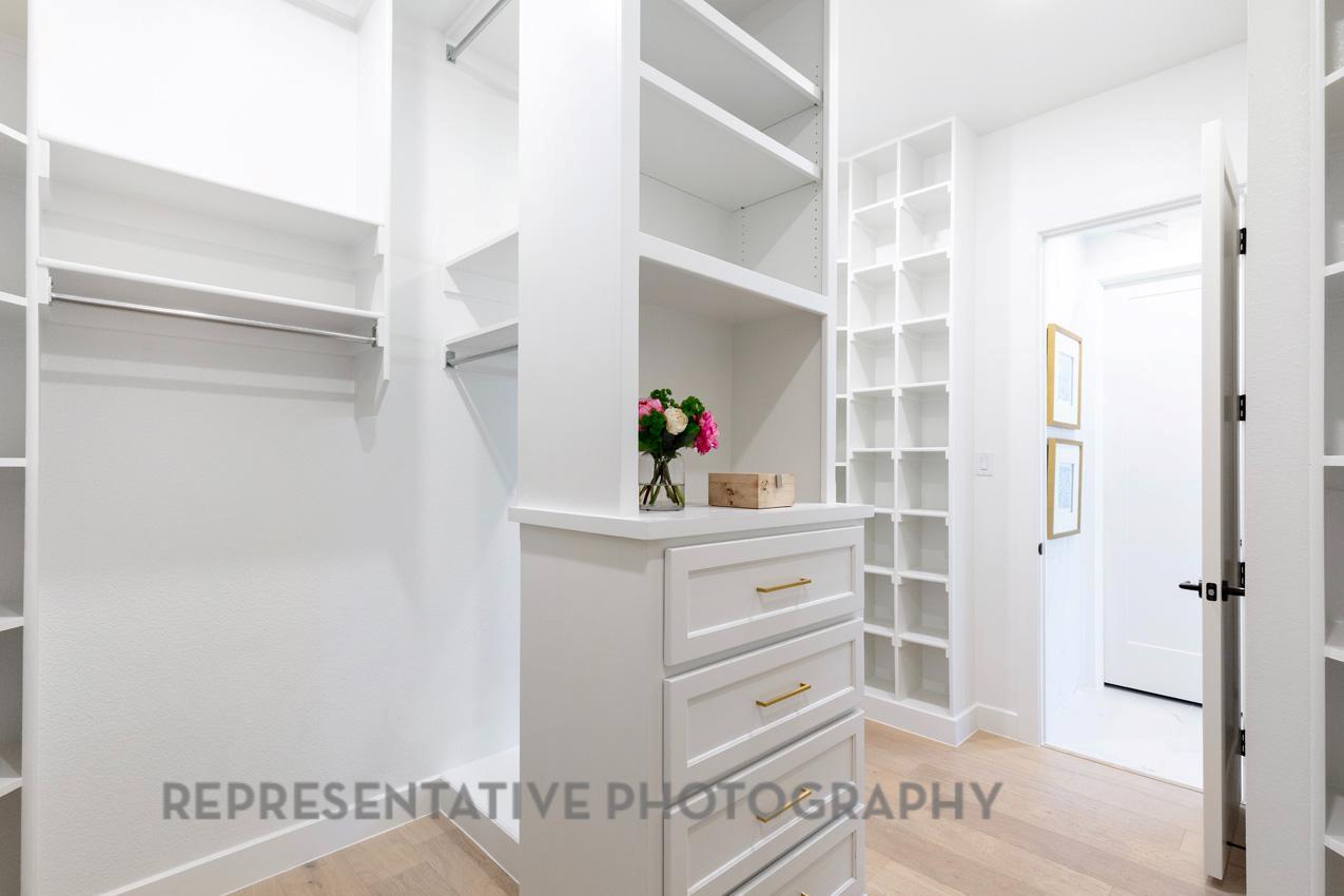 304 Bird Holw, Austin, TX 78737