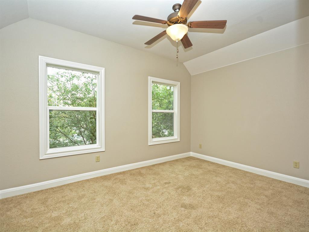 907 Ellingson Ln, Austin, TX 78751