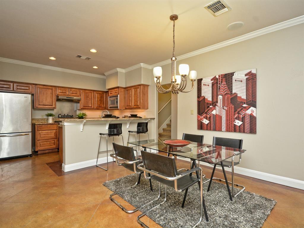 907 Ellingson Ln, Austin, TX 78751