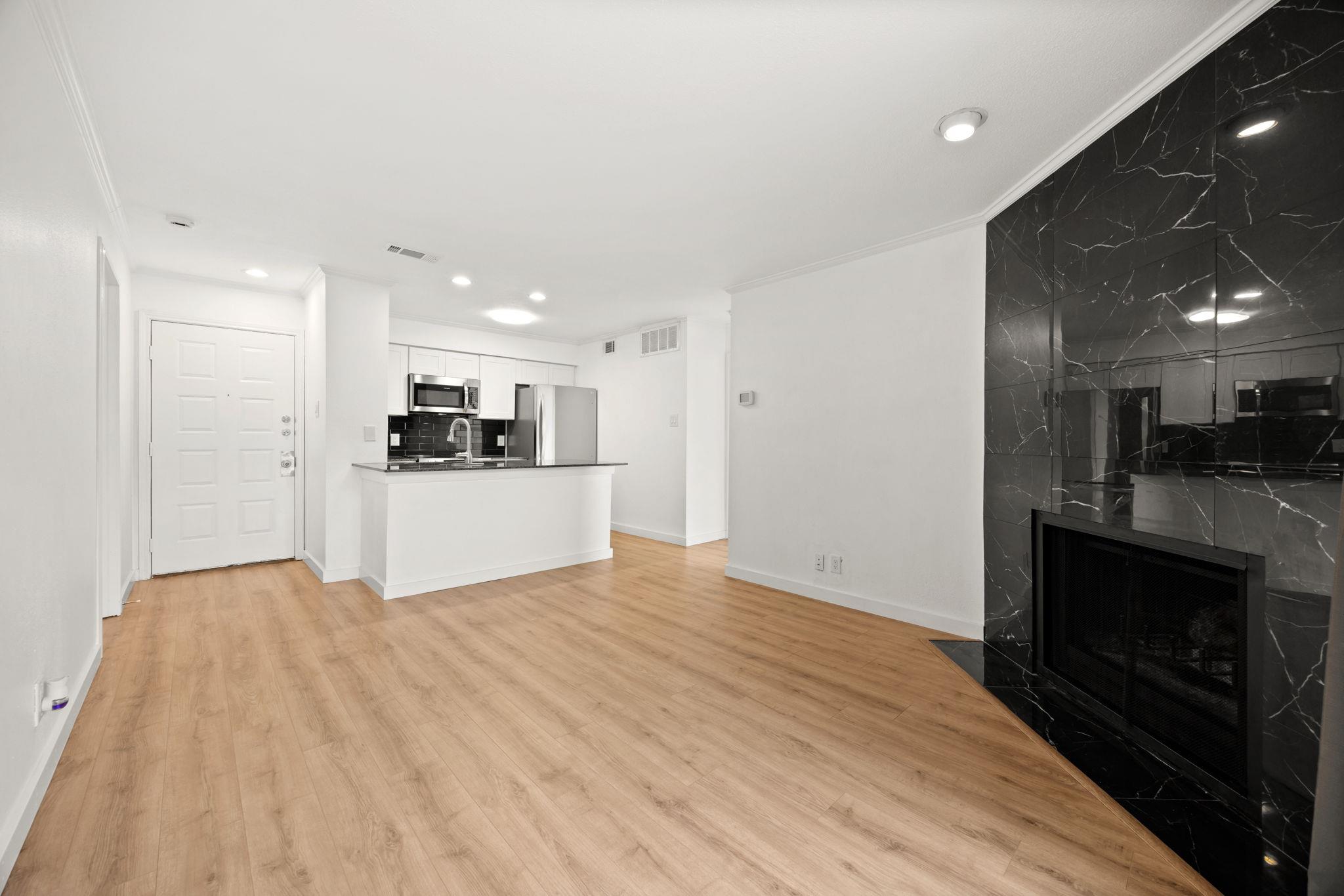 8888 Tallwood Dr # 1202, Austin, TX 78759