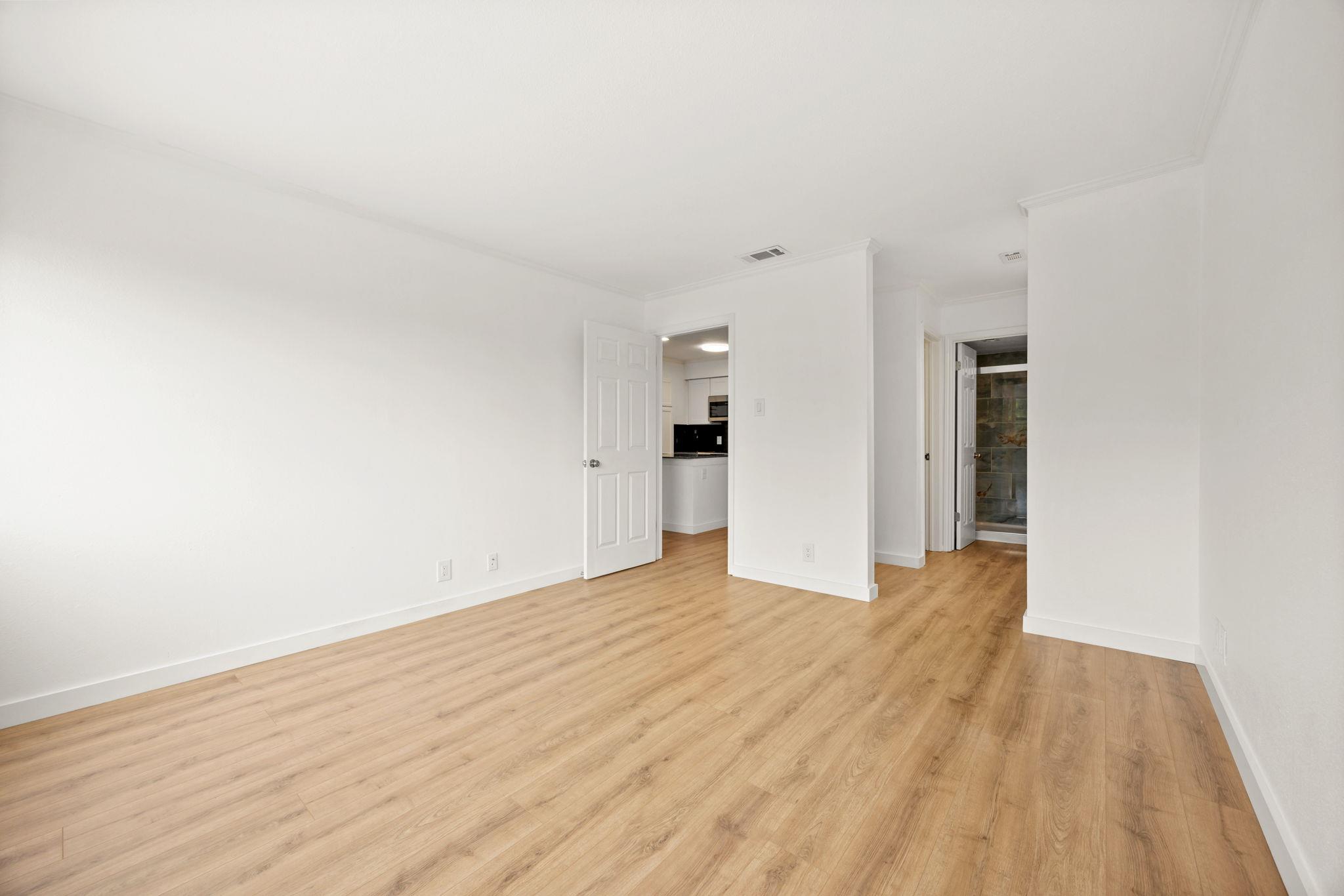 8888 Tallwood Dr # 1202, Austin, TX 78759