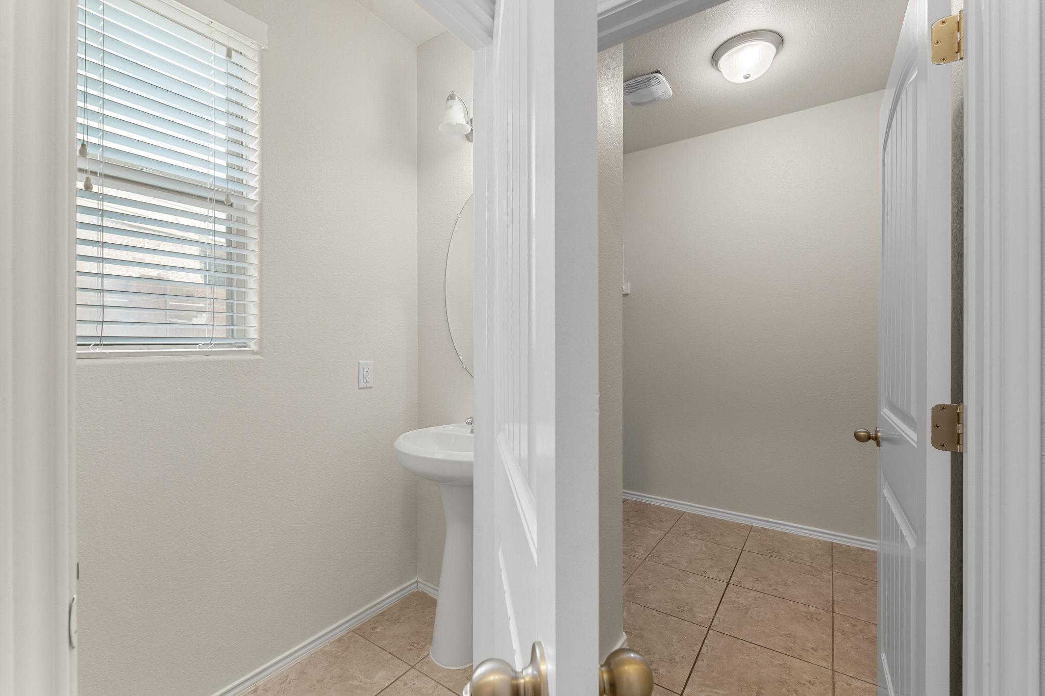 109 Camden Cv, Buda, TX 78610