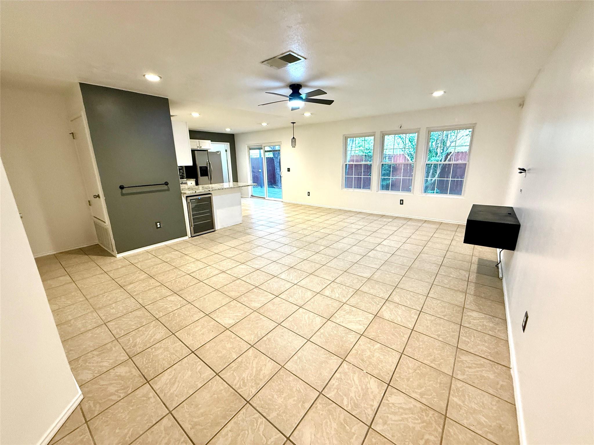 8101 Rosenberry Dr, Austin, TX 78747