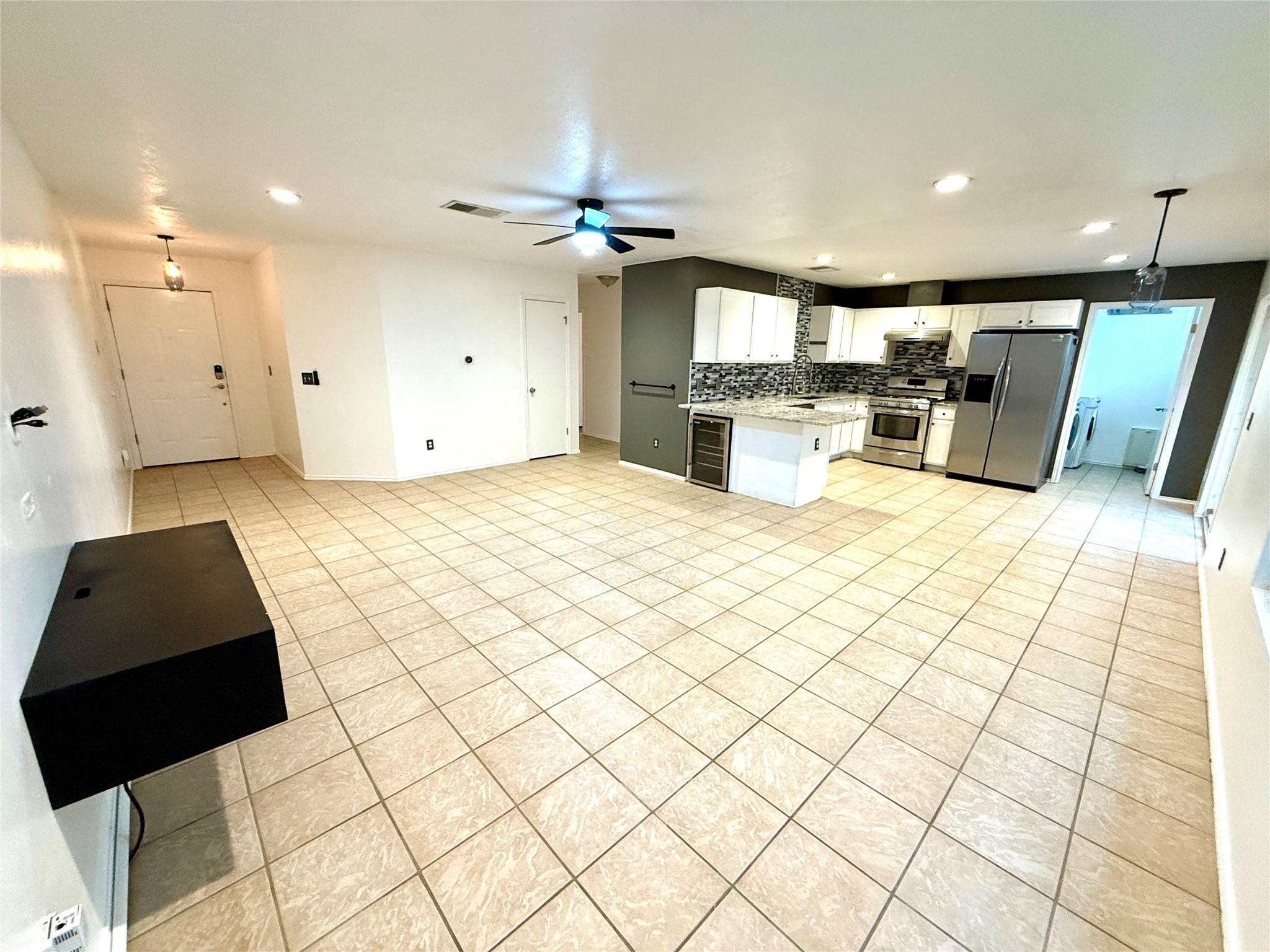 8101 Rosenberry Dr, Austin, TX 78747