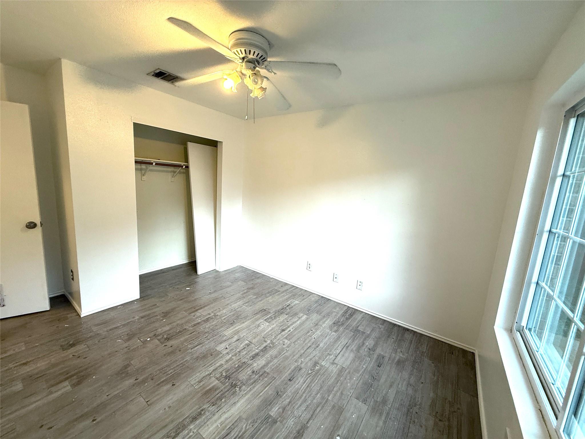 8101 Rosenberry Dr, Austin, TX 78747