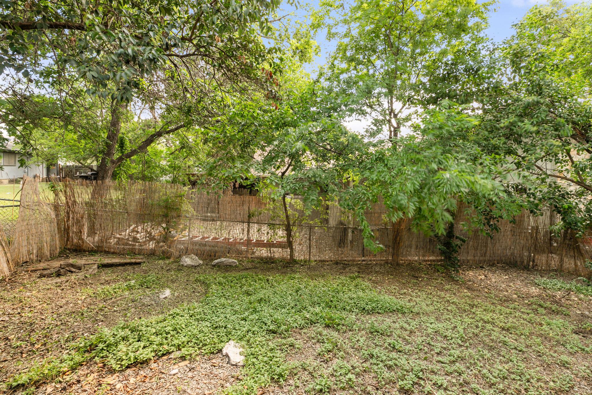 818 Sirocco Dr # B, Austin, TX 78745