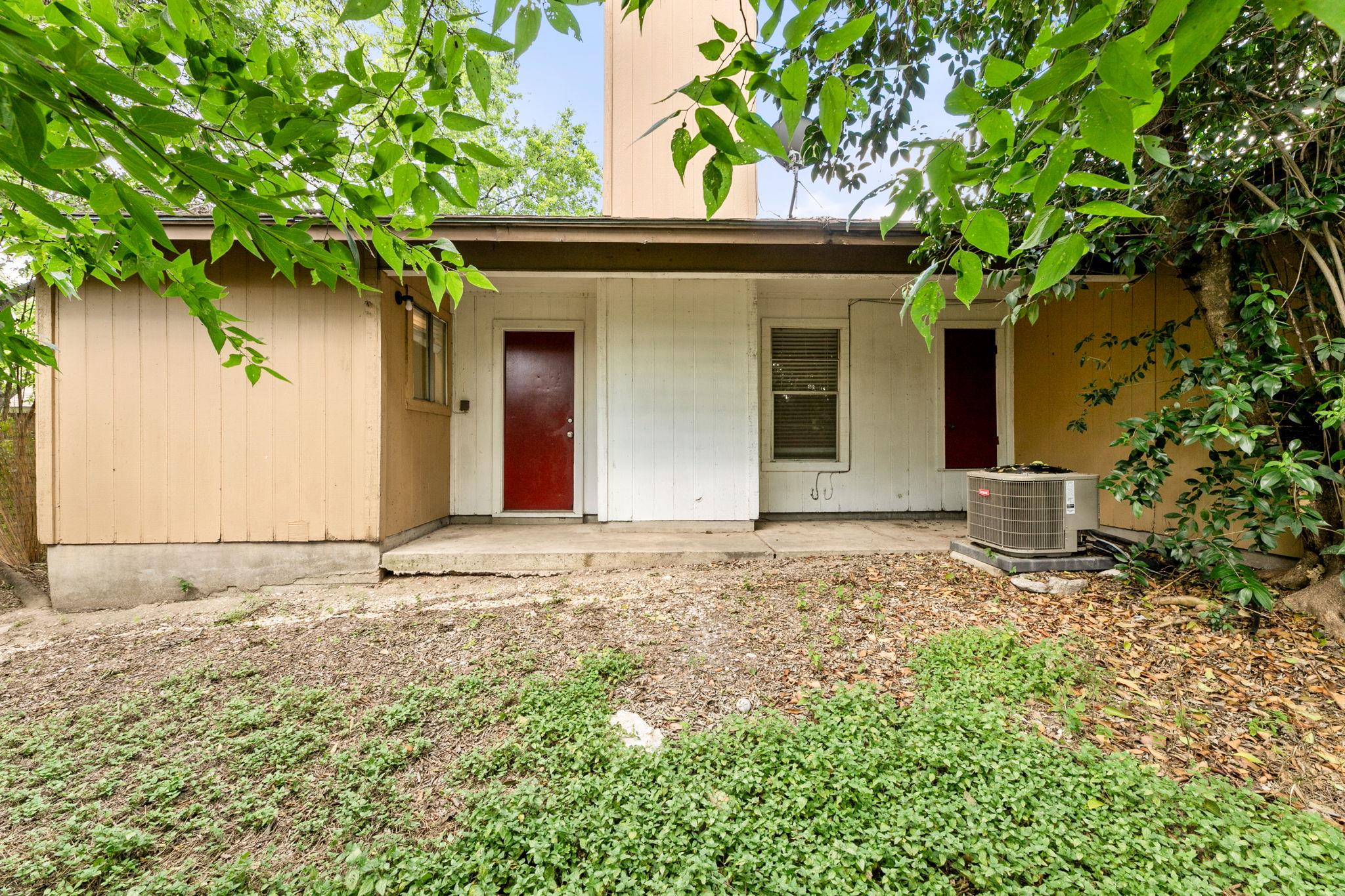 818 Sirocco Dr # B, Austin, TX 78745