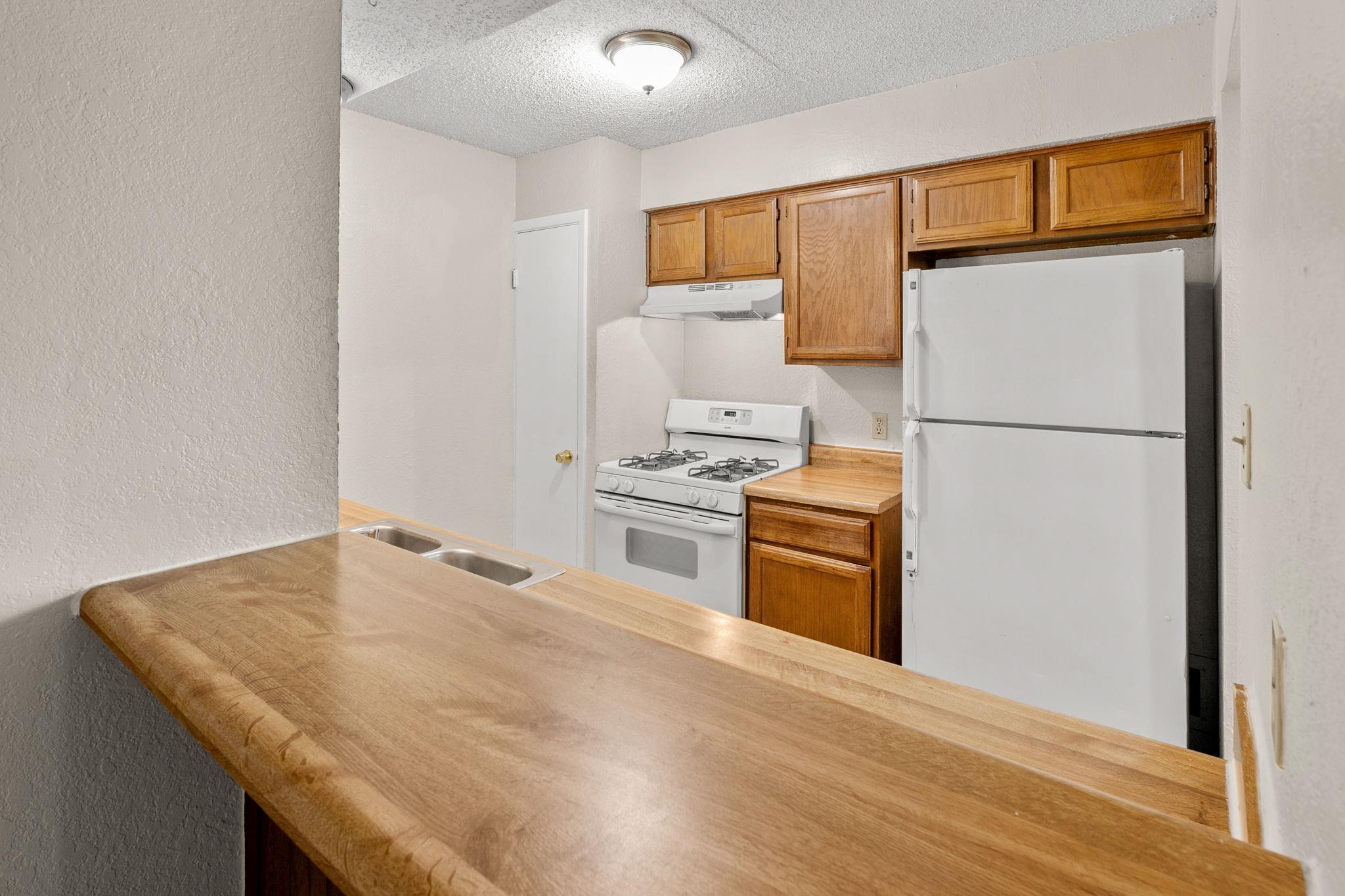 818 Sirocco Dr # B, Austin, TX 78745