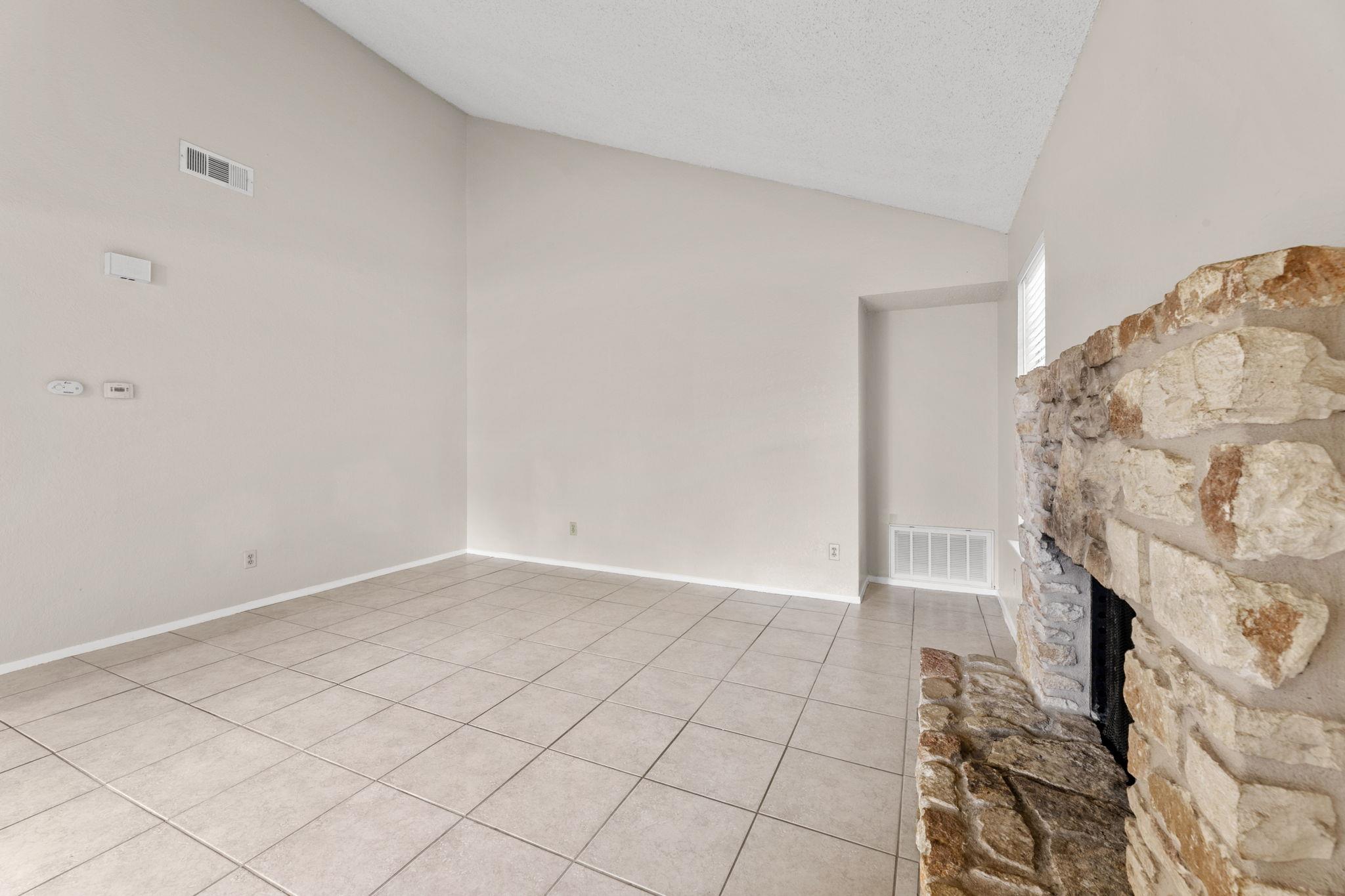 818 Sirocco Dr # B, Austin, TX 78745