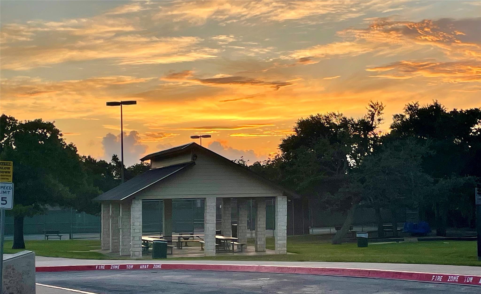 12319 N Double Tree Ln, Austin, TX 78750