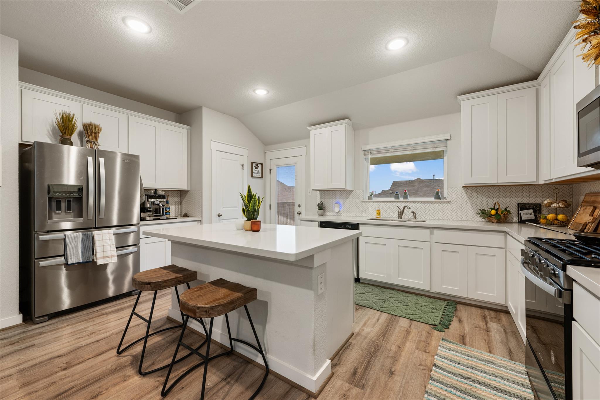 209 Lambert St, Leander, TX 78641