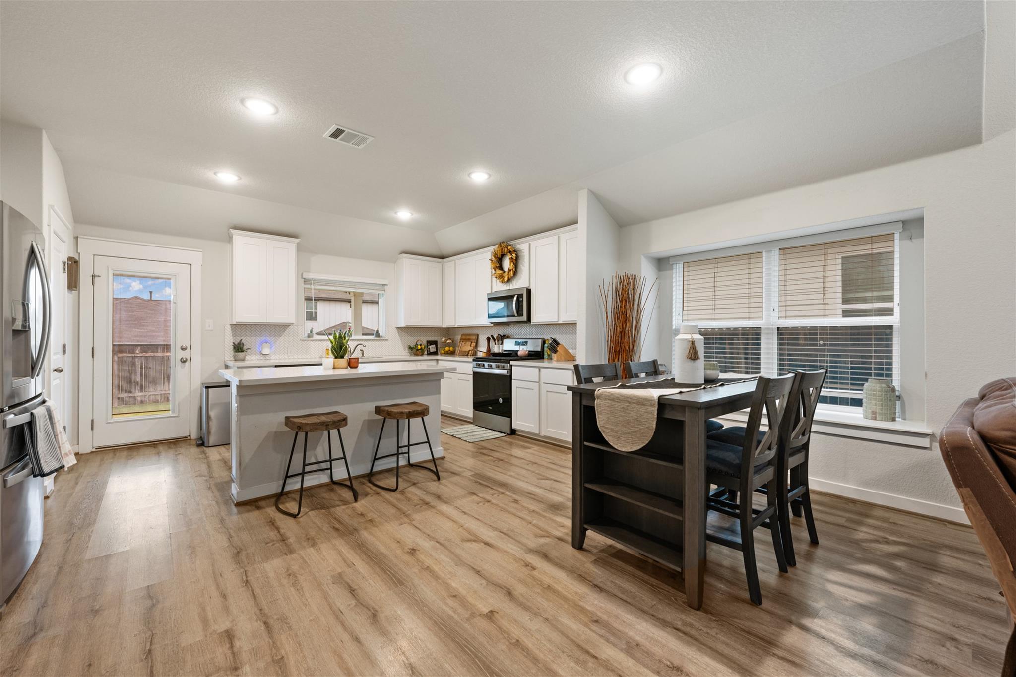 209 Lambert St, Leander, TX 78641