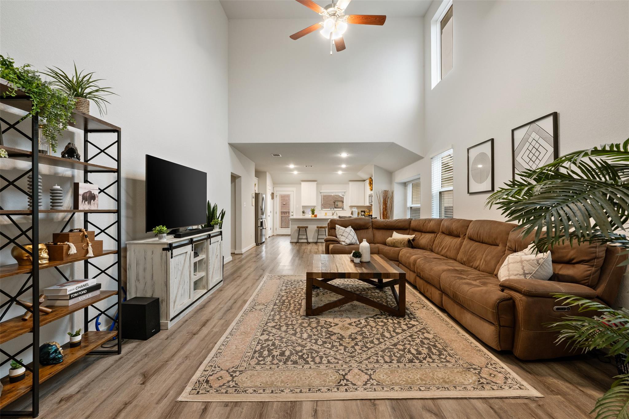209 Lambert St, Leander, TX 78641