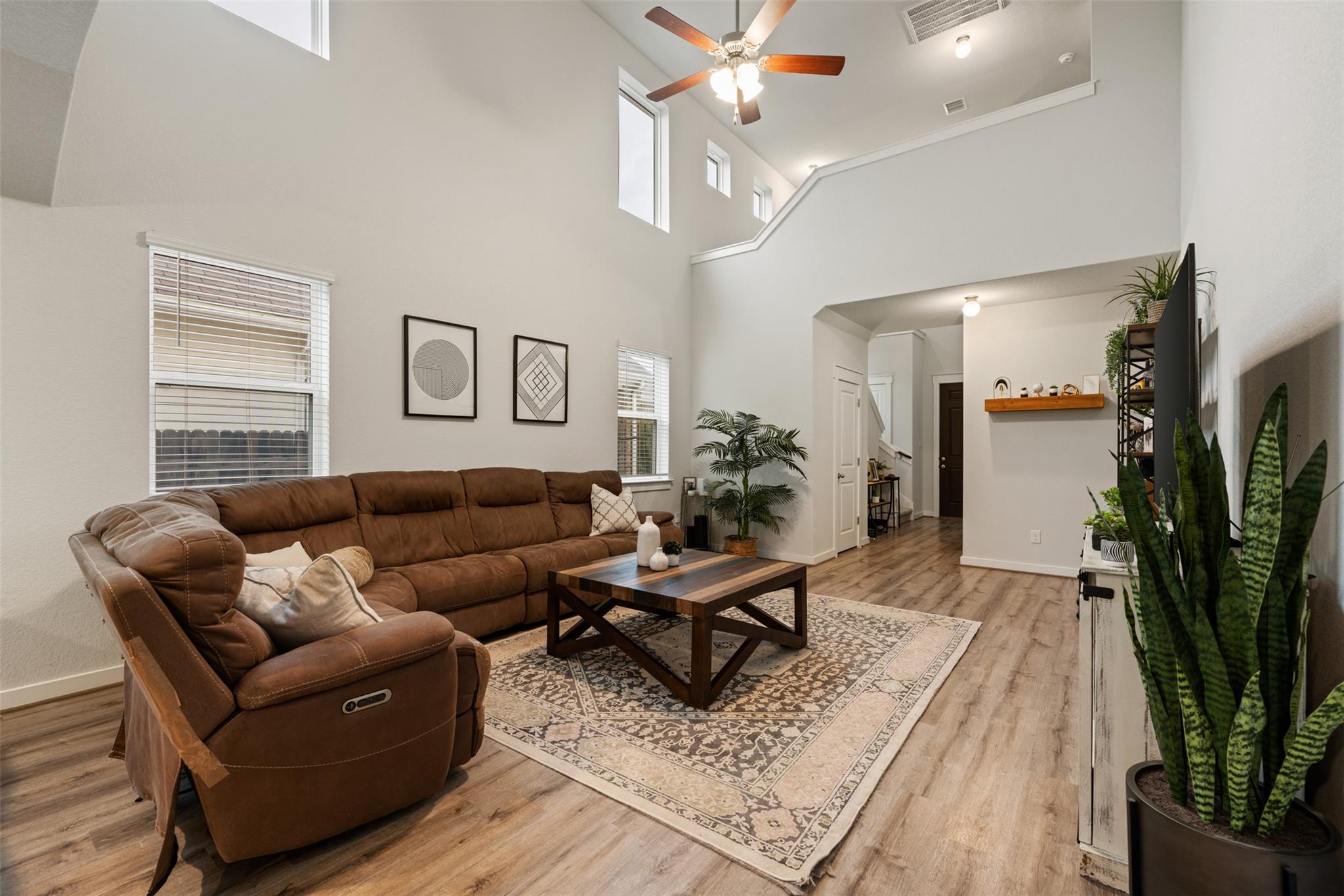 209 Lambert St, Leander, TX 78641