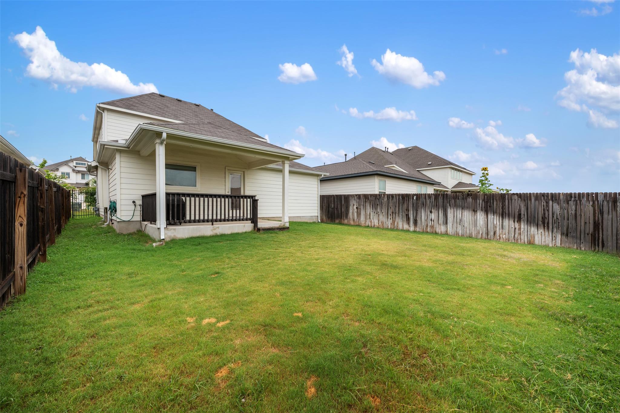 209 Lambert St, Leander, TX 78641