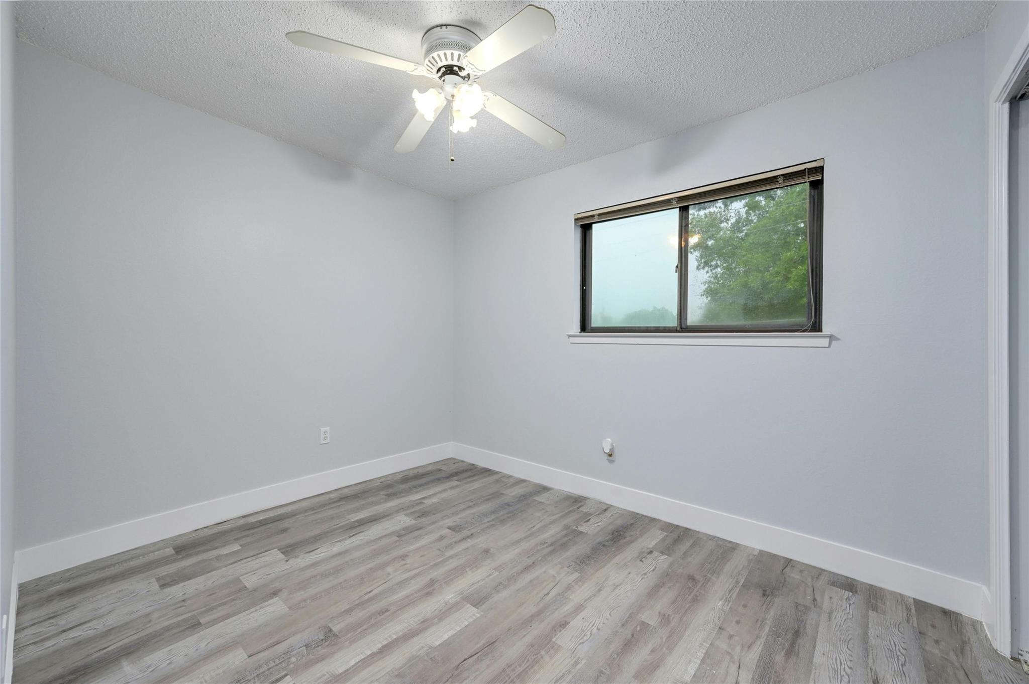 8400 Jamestown Dr # 216, Austin, TX 78758